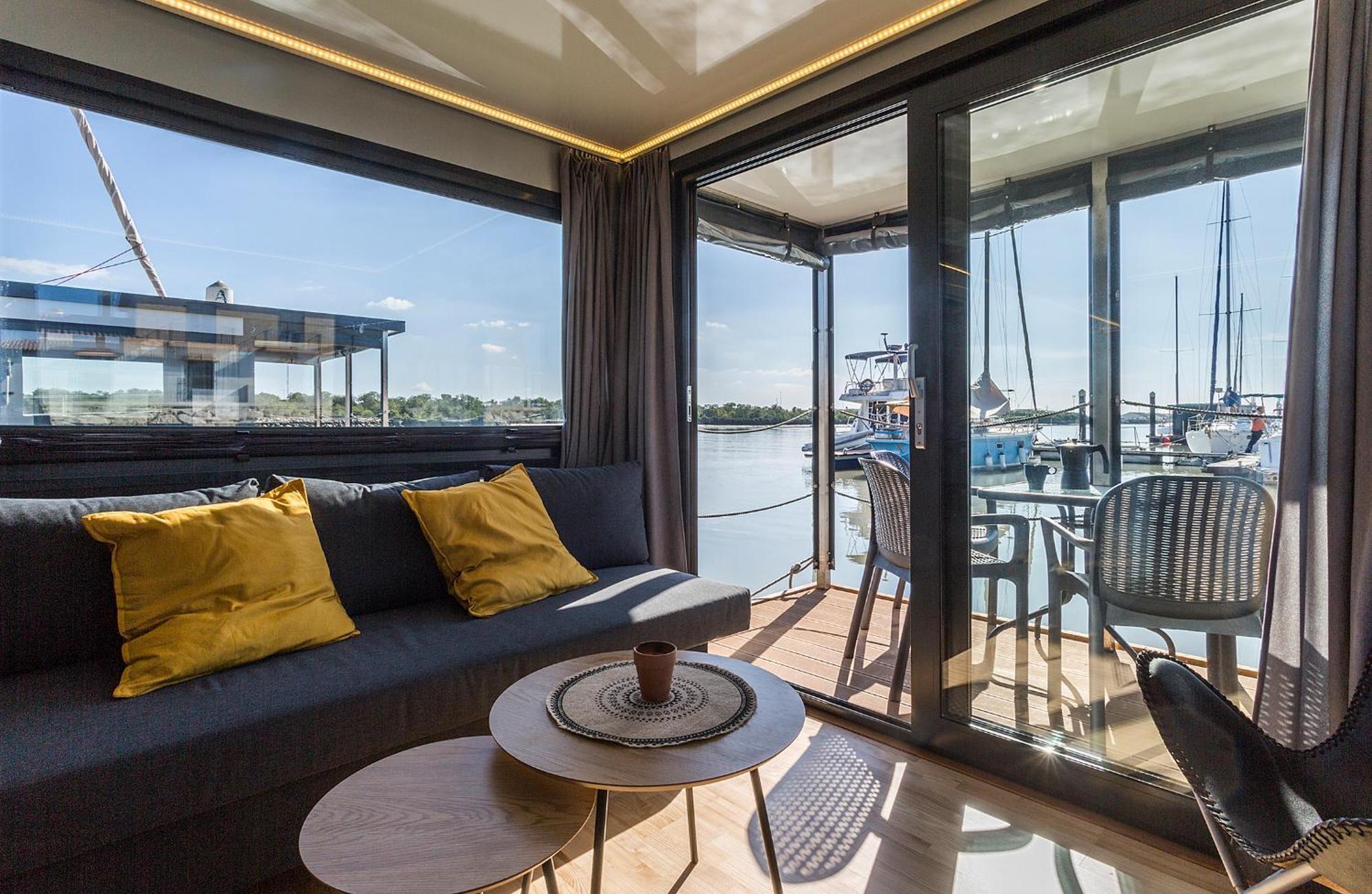 Azvalia Luxury Casa Barco New York And Texas-Unique Houseboat Experience Hotell El Puerto de Santa María Exteriör bild