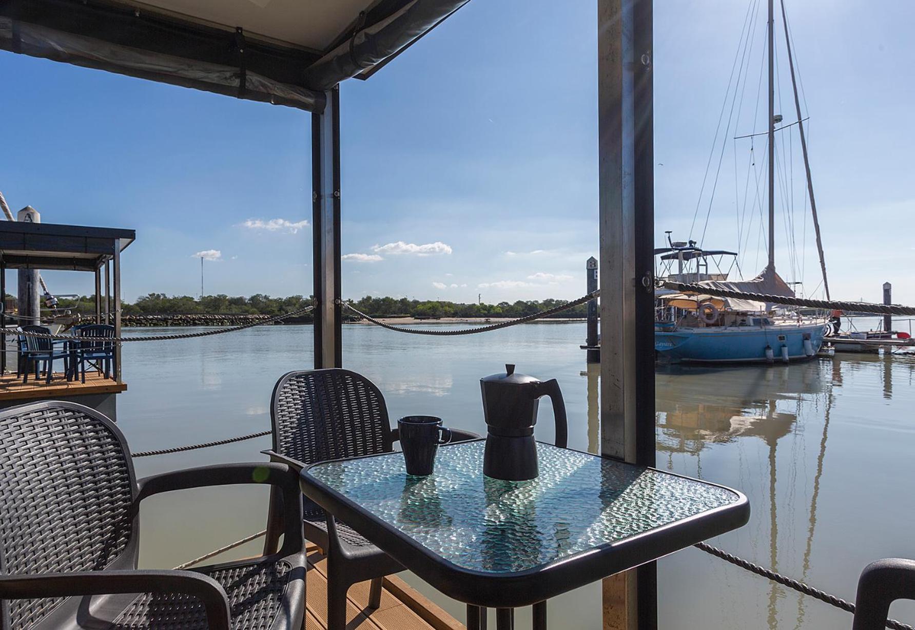 Azvalia Luxury Casa Barco New York And Texas-Unique Houseboat Experience Hotell El Puerto de Santa María Exteriör bild