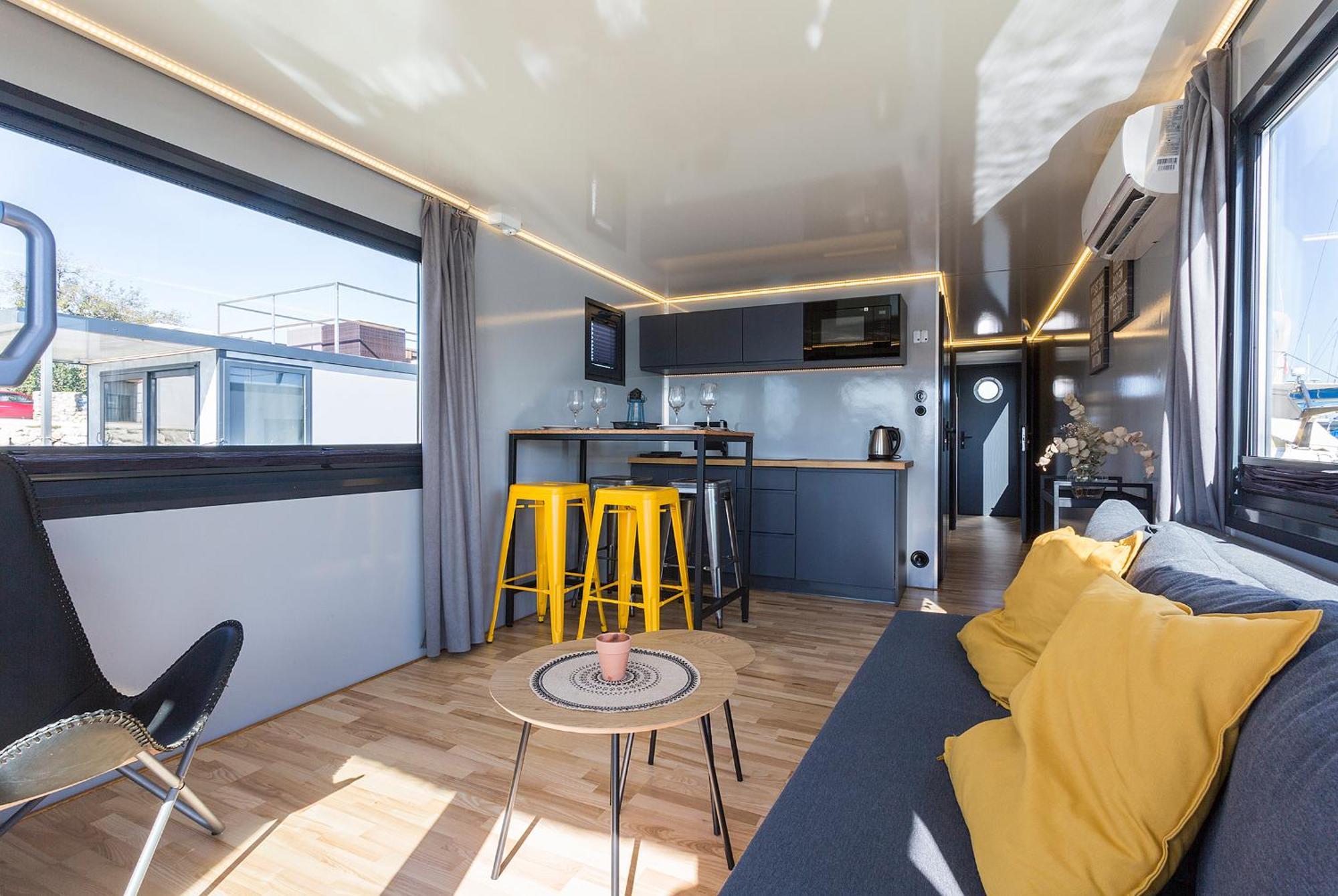 Azvalia Luxury Casa Barco New York And Texas-Unique Houseboat Experience Hotell El Puerto de Santa María Exteriör bild